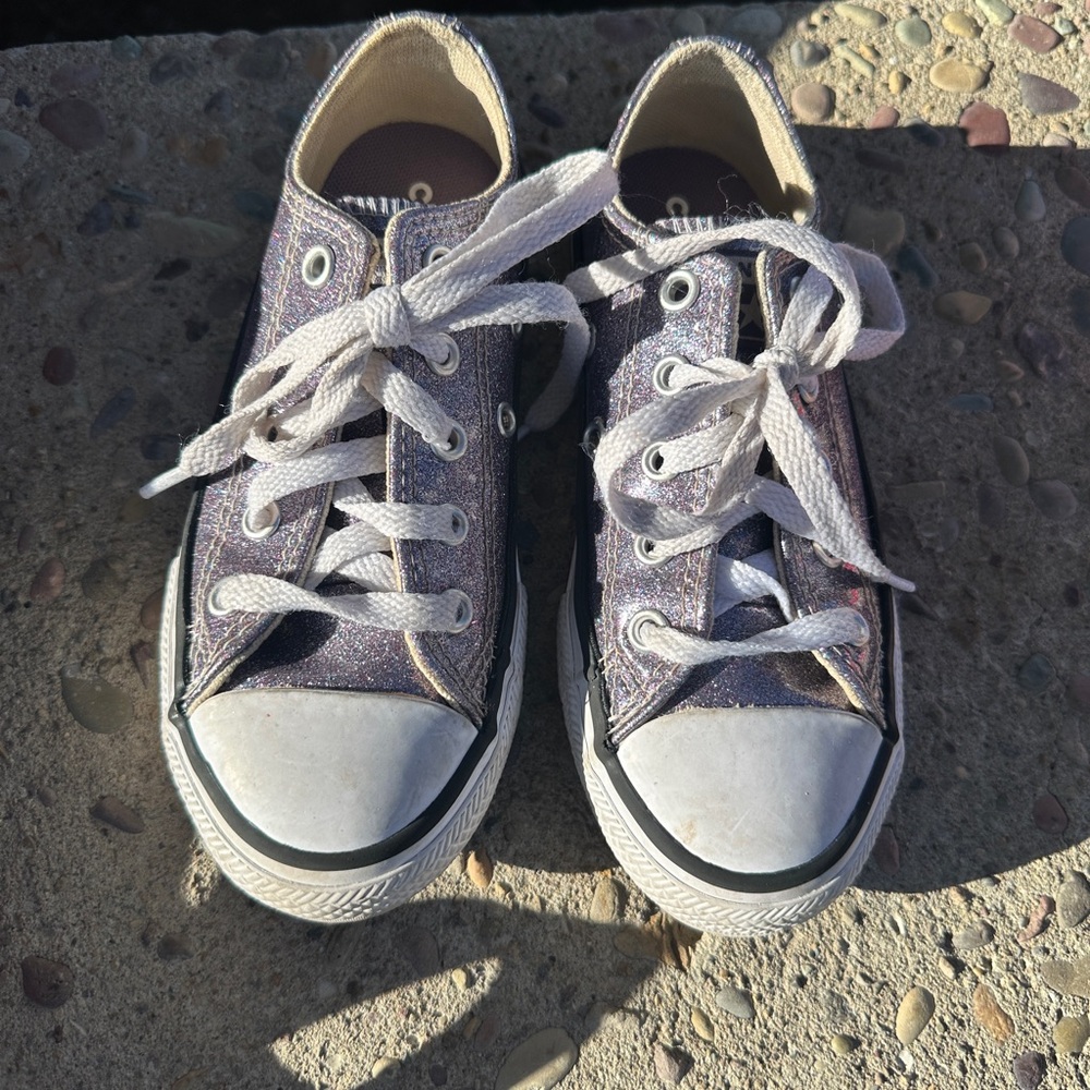 Girls Converse size 12